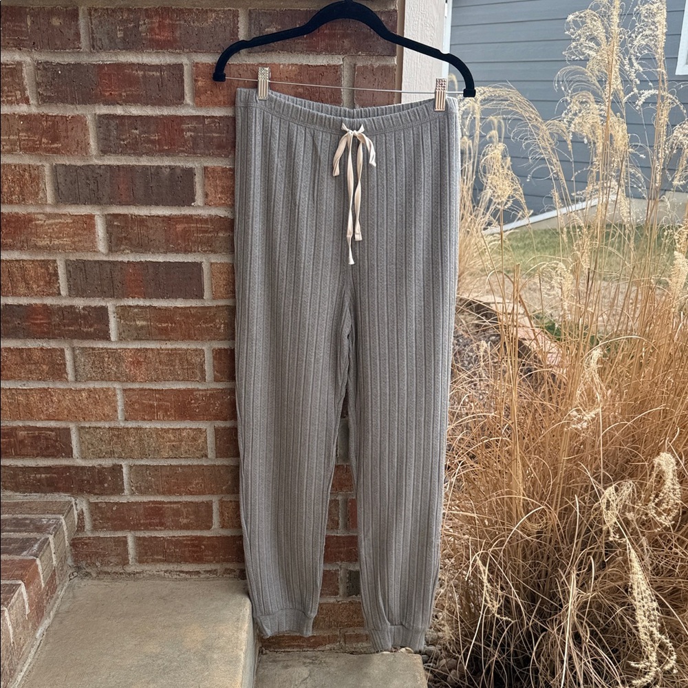 blu pepper Ladies L Gray Ribbed Lounge/Pajama Pants